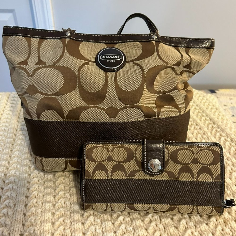 COACH Signature Khaki Mahogany Stripe Tote and Wallet